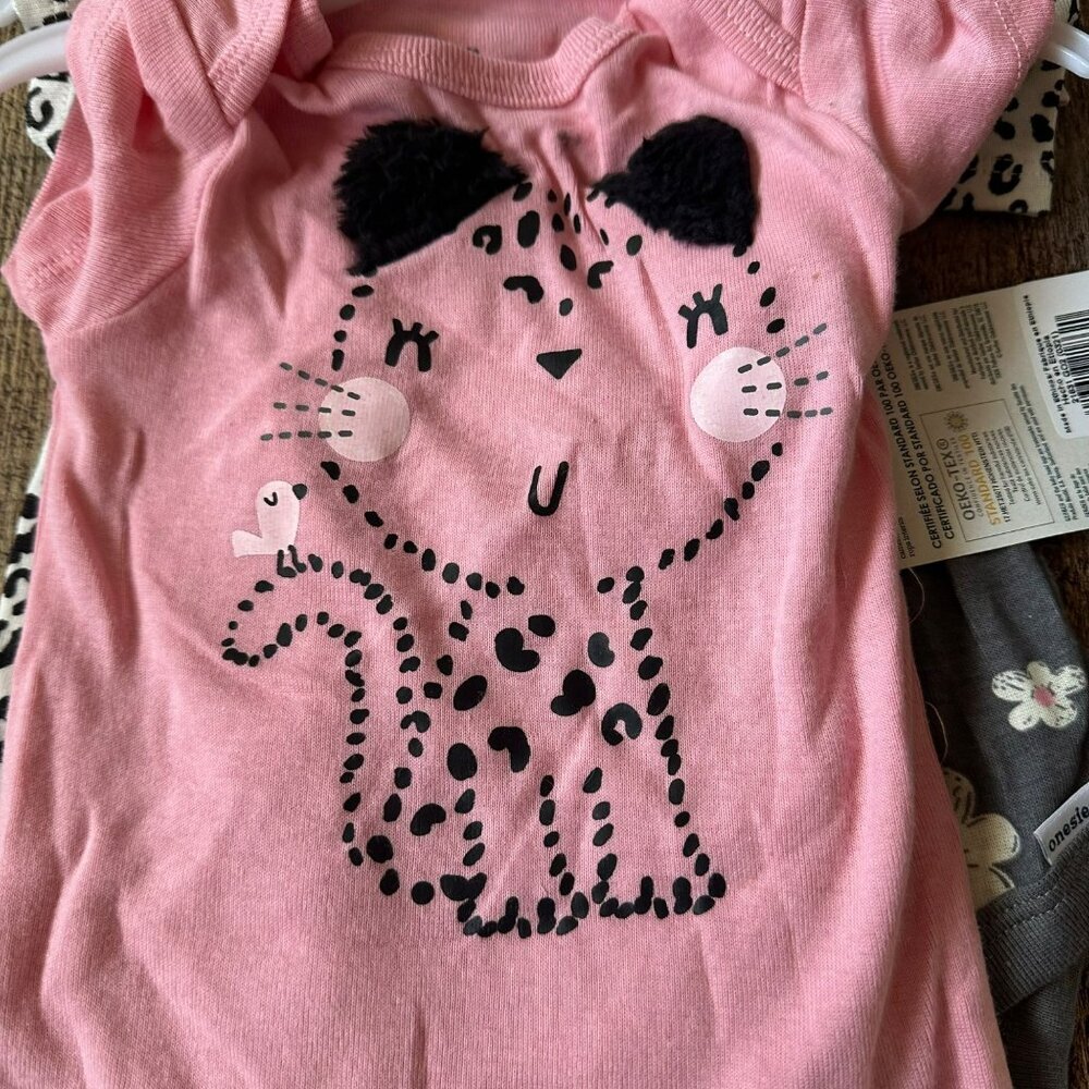 Gerber Baby Girls Size 6-9M Bodysuit Set of 4 animal print cheetah floral - Picture 2 of 8